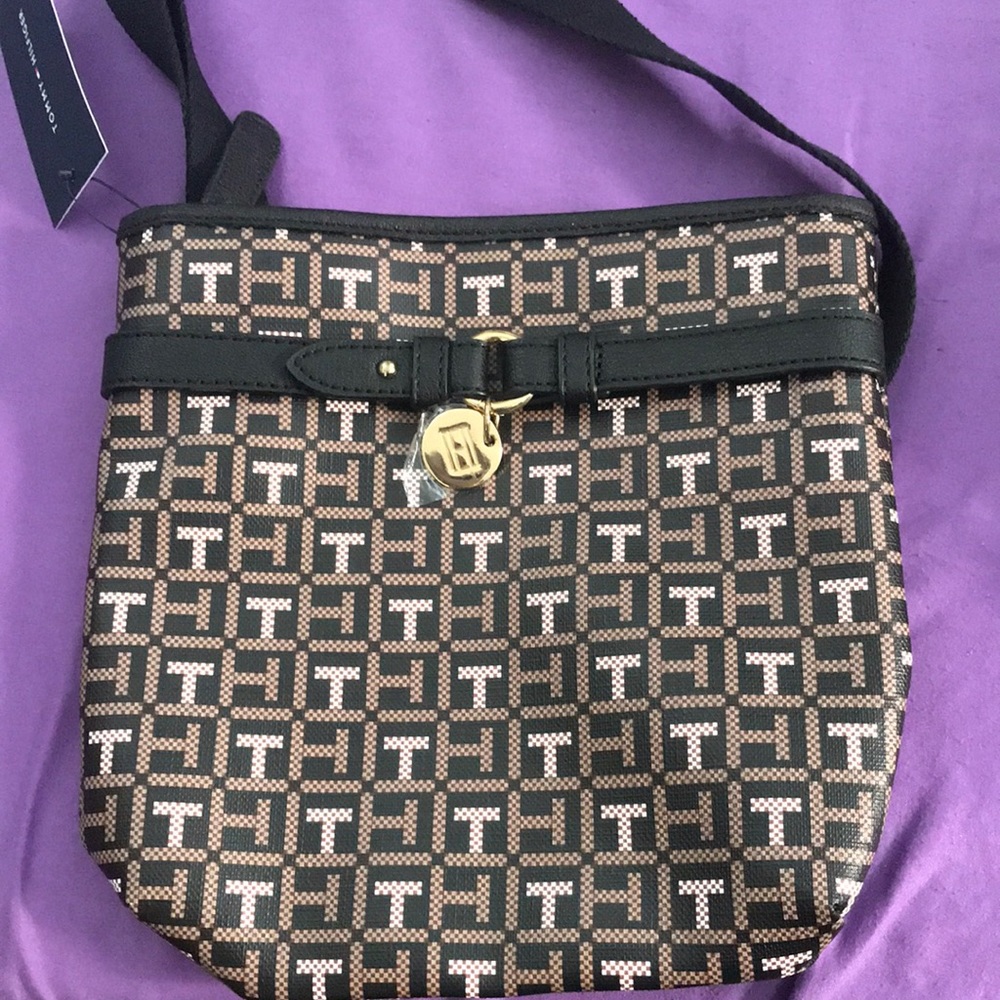 Tommy Hilfiger Women’s Crossbody